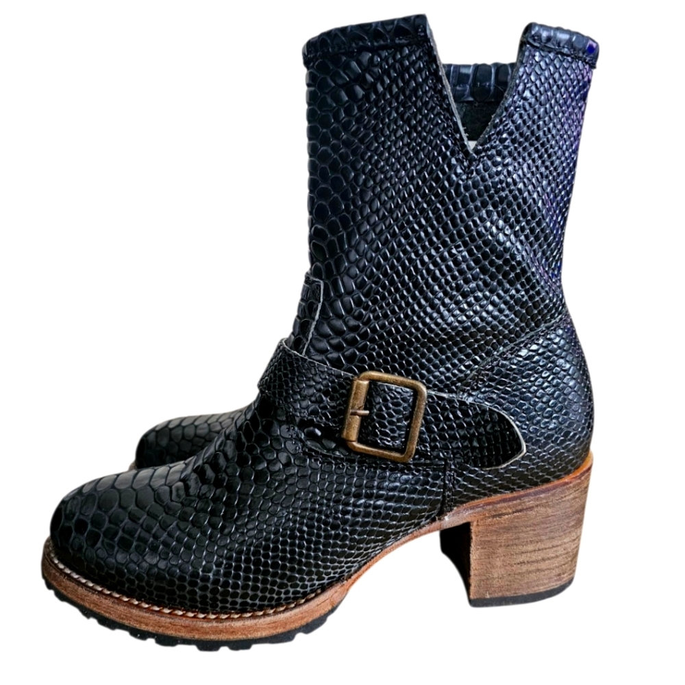 Freebird by Steven Carlito Black Snake Embossed Leather Size 7 - Picture 9 of 16